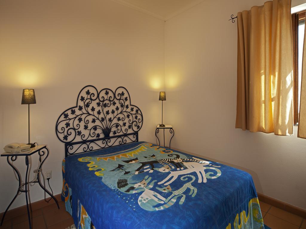 Betica Hotel Rural Pias  Екстериор снимка