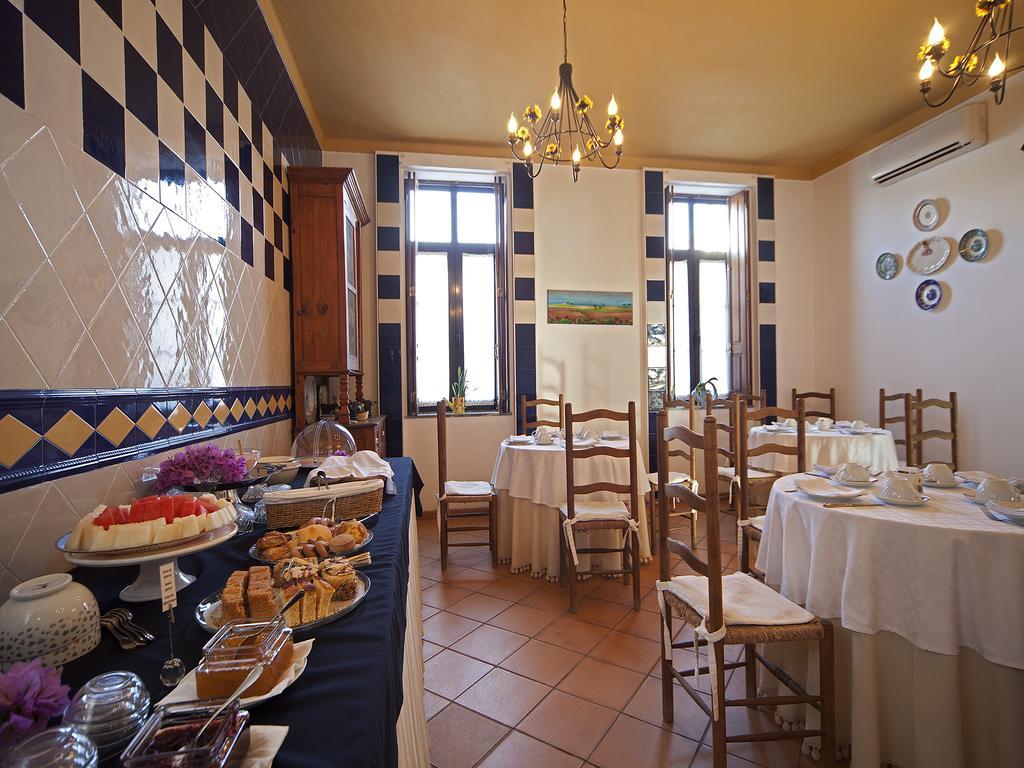 Betica Hotel Rural Pias  Екстериор снимка
